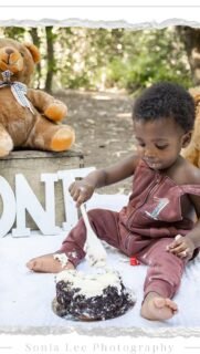 Wishing little Praise a very happy 1st birthday! 
.
.
.
.
.
.
#sonialeephotography #newbornphotography  #adelaidenewbornphotos  #westernsuburbsphotographer